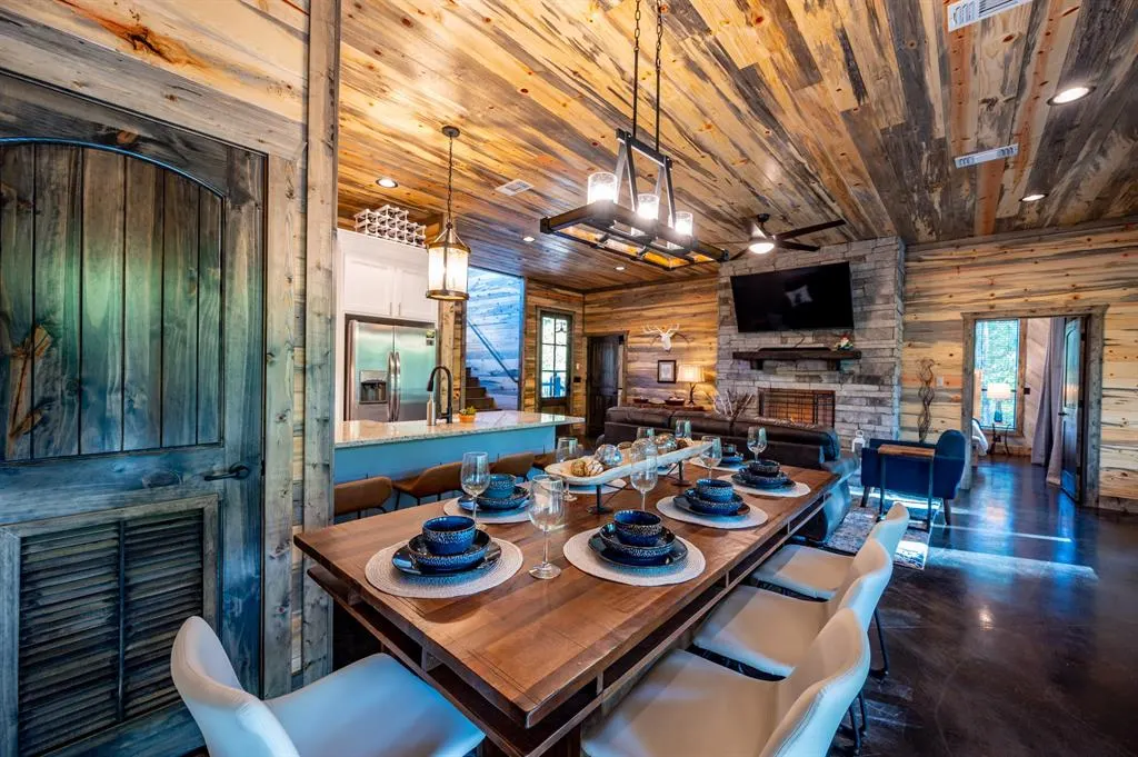 Photo 10 — 875 N Lukfata Trail Road, Broken Bow, OK 74728