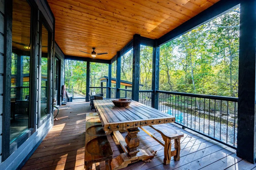 Photo 32 — 875 N Lukfata Trail Road, Broken Bow, OK 74728
