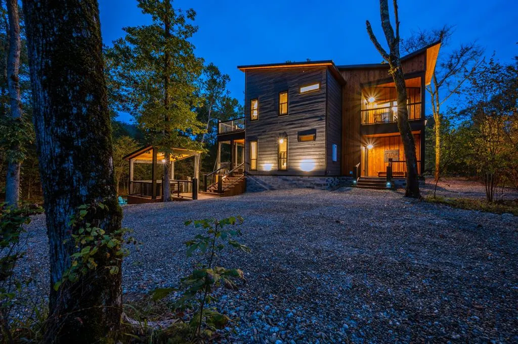 Photo 44 — 875 N Lukfata Trail Road, Broken Bow, OK 74728