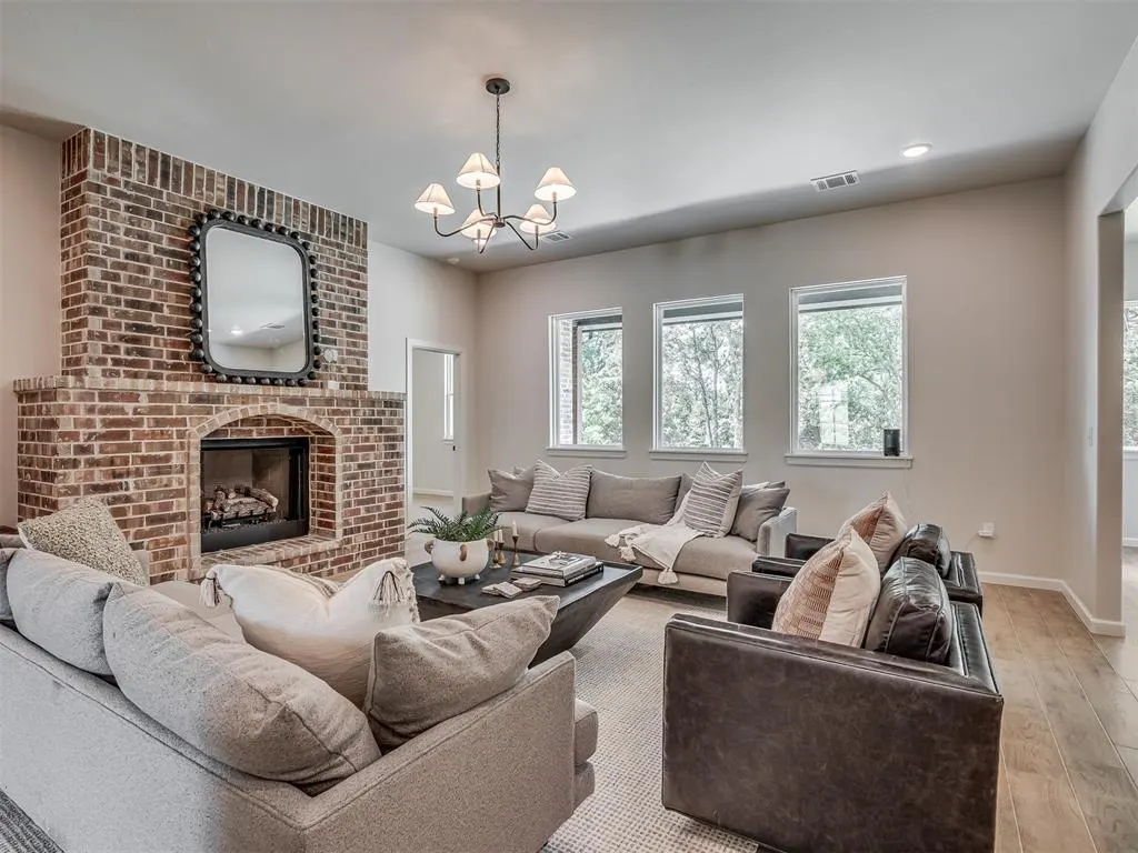 Photo 12 — 8126 Goldfinch Drive, Guthrie, OK 73044