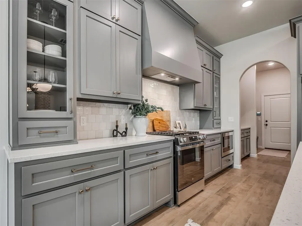 Photo 16 — 8126 Goldfinch Drive, Guthrie, OK 73044