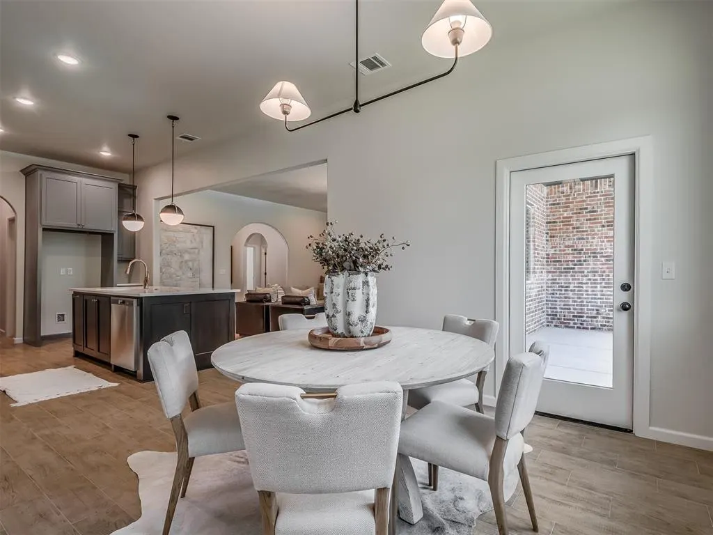 Photo 23 — 8126 Goldfinch Drive, Guthrie, OK 73044