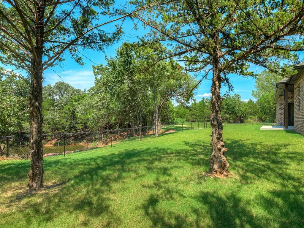 Photo 48 — 8126 Goldfinch Drive, Guthrie, OK 73044