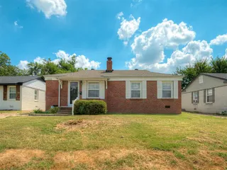 Sold home at 1925 N Park Avenue