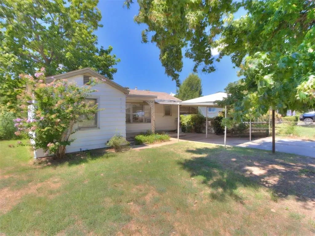 Front exterior — 3707 N Beaver Avenue, Bethany, OK 73008