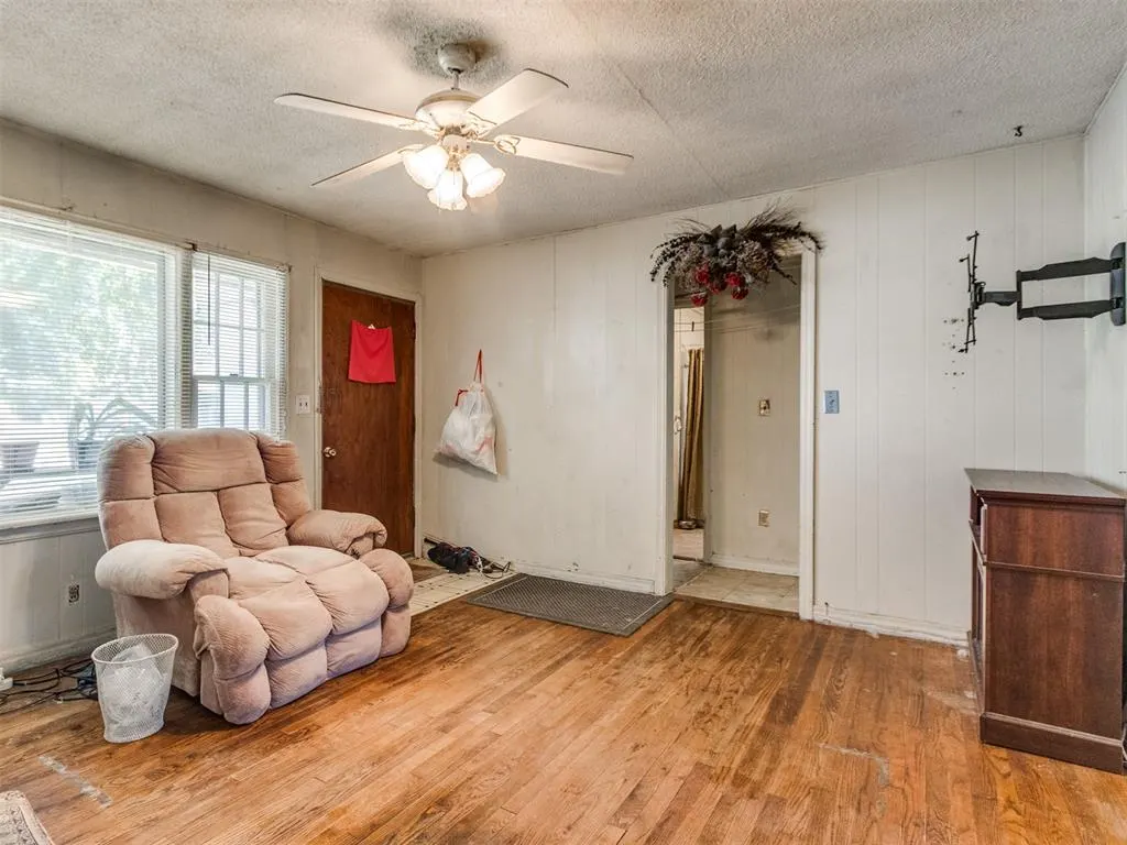 Photo 8 — 3707 N Beaver Avenue, Bethany, OK 73008