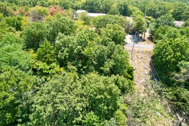 Photo 8 — Marian Lane, Eufaula, OK 74432