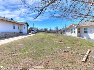 Sold home at 1628 W Park Place