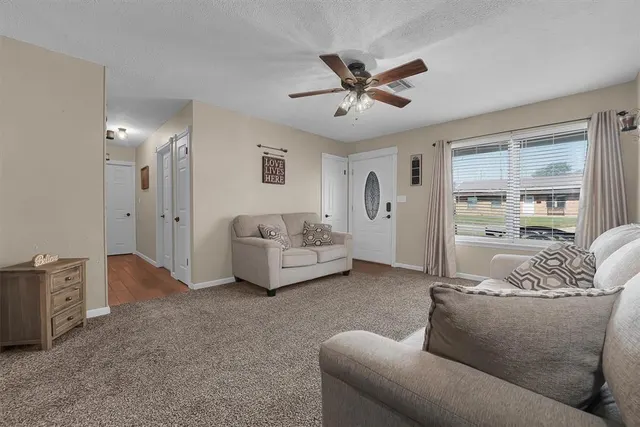 Photo 3 — 310 Ellis Lane, Elk City, OK 73644