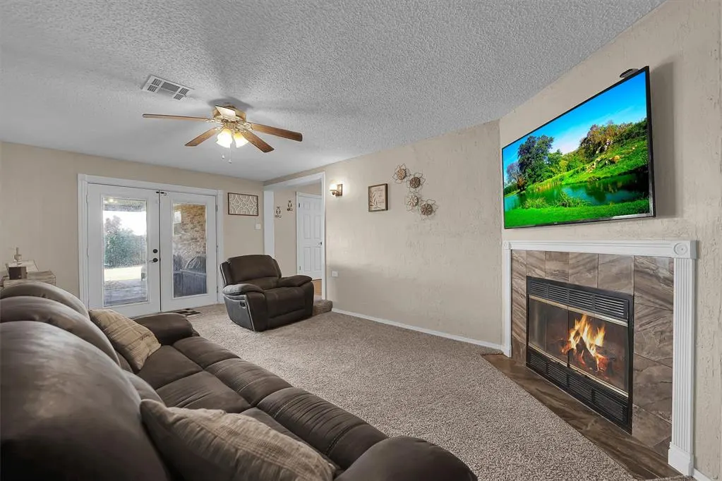 Photo 8 — 310 Ellis Lane, Elk City, OK 73644