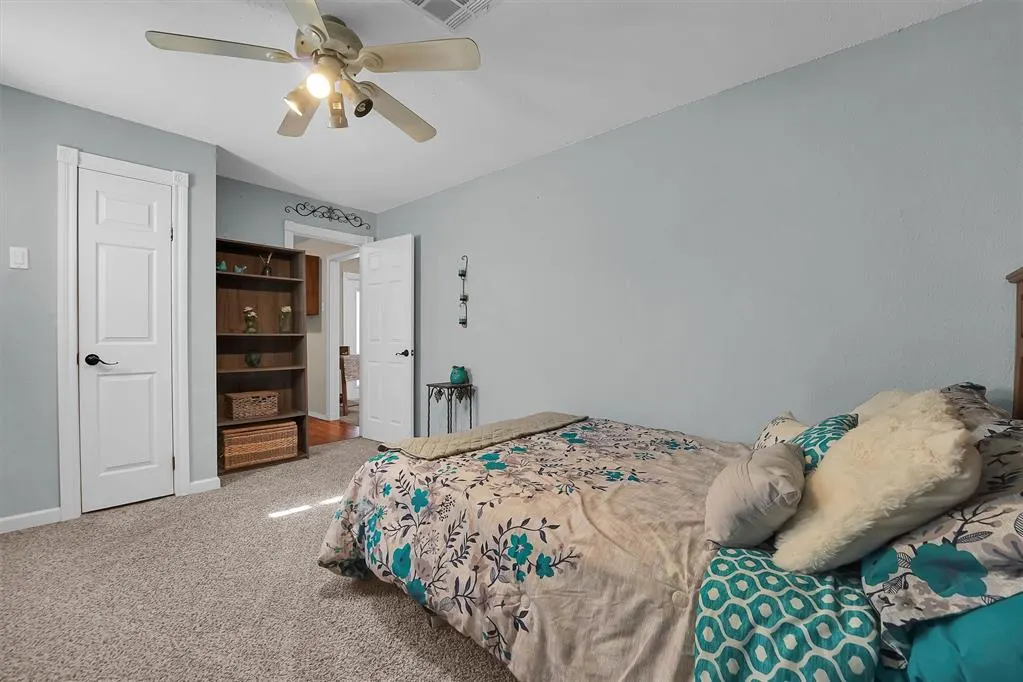 Photo 15 — 310 Ellis Lane, Elk City, OK 73644