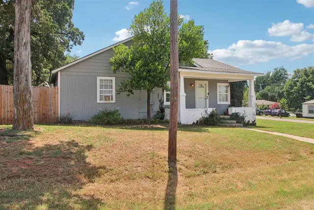 Photo 5 — 402 NE 3rd Street, Luther, OK 73054