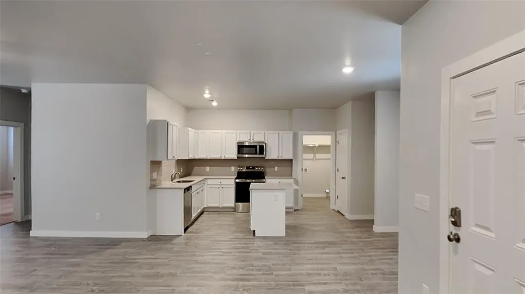 Photo 11 — 17250 Lantana Loop, Newalla, OK 74857