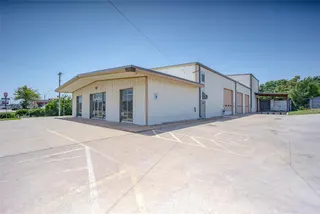 Sold home at 6845 S Western Avenue