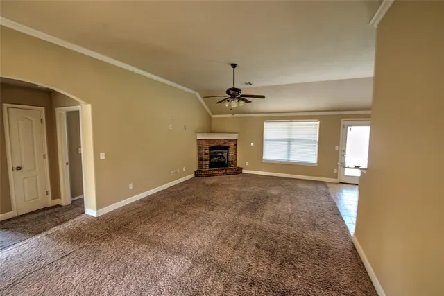 Photo 3 — 8116 Woodbend Drive, Oklahoma City, OK 73135