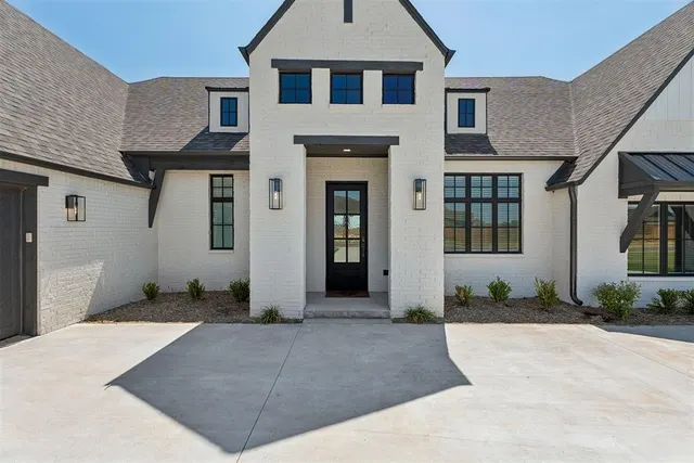Photo 2 — 478 Paris Avenue, Piedmont, OK 73078