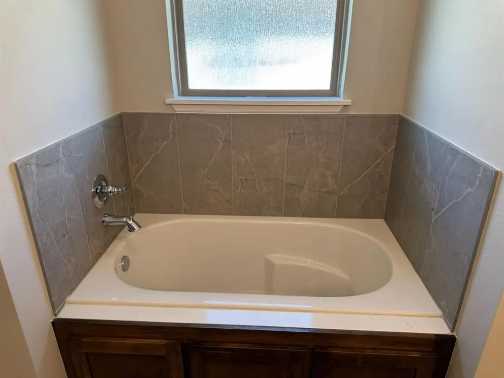 Photo 27 — 628 Honey Springs Lane, Shawnee, OK 74804