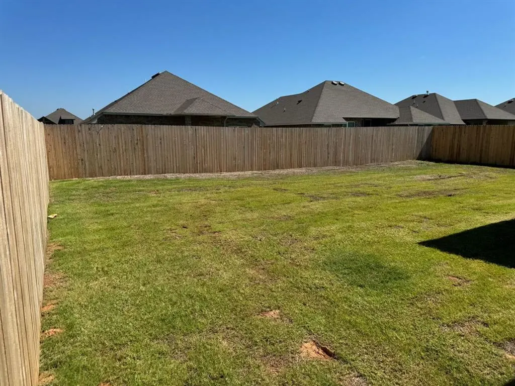 Photo 38 — 628 Honey Springs Lane, Shawnee, OK 74804