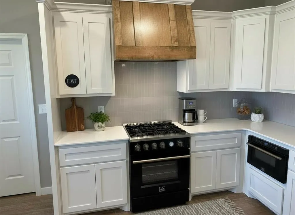 Photo 10 — 628 Honey Springs Lane, Shawnee, OK 74804