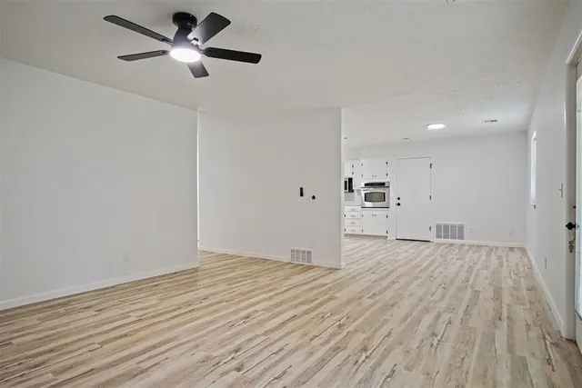 Photo 7 — 2528 Oakridge Drive, Bethany, OK 73008