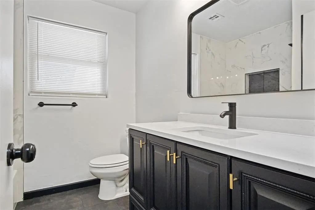 Photo 15 — 2528 Oakridge Drive, Bethany, OK 73008
