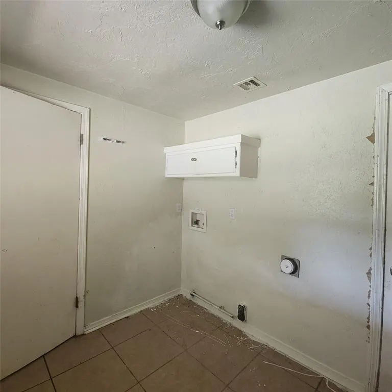 Photo 17 — 9300 NE 46th Street, Spencer, OK 73084