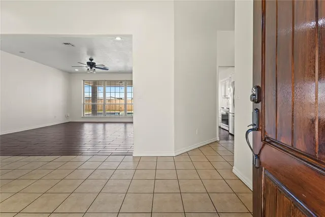 Photo 7 — 3124 Fairway Drive, Weatherford, OK 73096