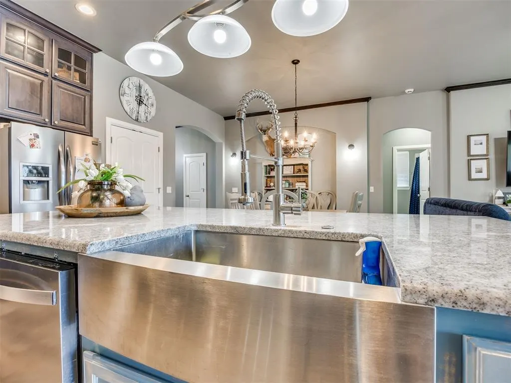 Photo 12 — 19575 Pioneer Way, Cashion, OK 73016