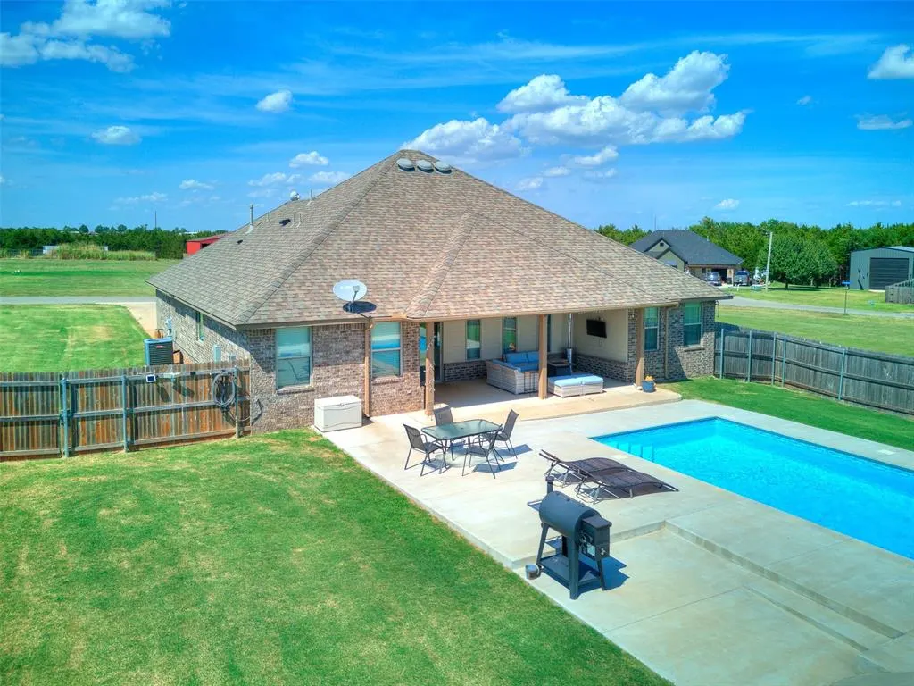Photo 33 — 19575 Pioneer Way, Cashion, OK 73016