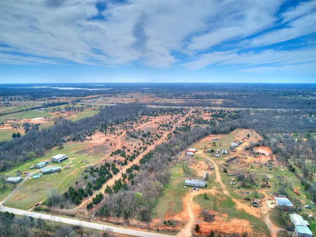 Photo 7 — SE 74th Street, McLoud, OK 74851