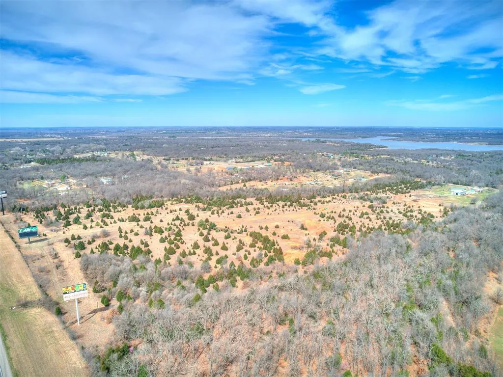 Photo 14 — SE 74th Street, McLoud, OK 74851