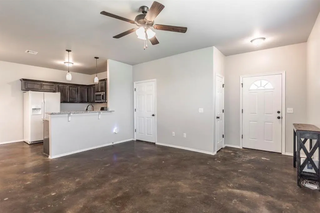 Photo 8 — 1764 Eighty Niner Terrace, El Reno, OK 73036