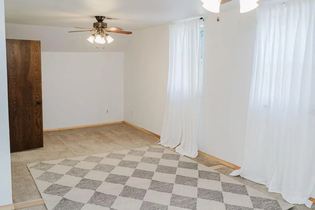 Photo 28 — 602 N Main Street, Elk City, OK 73644