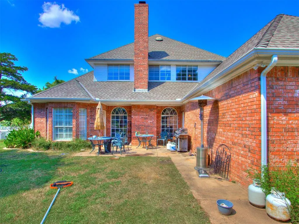 Photo 19 — 1010 Silver Oaks Drive, Edmond, OK 73025