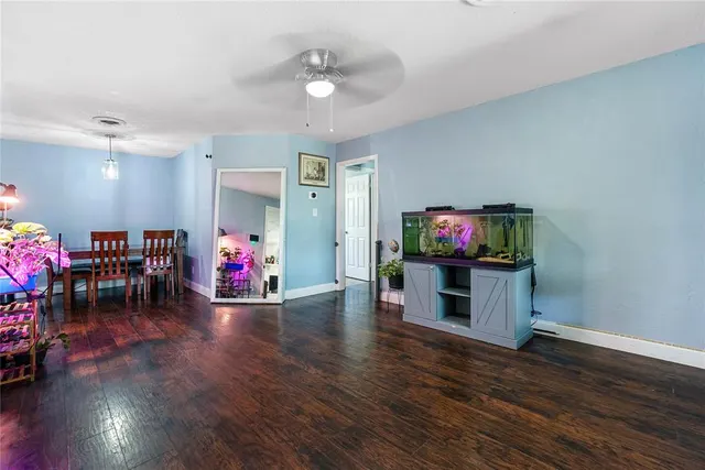 Photo 4 — 325 NW 63rd Street, Lawton, OK 73505