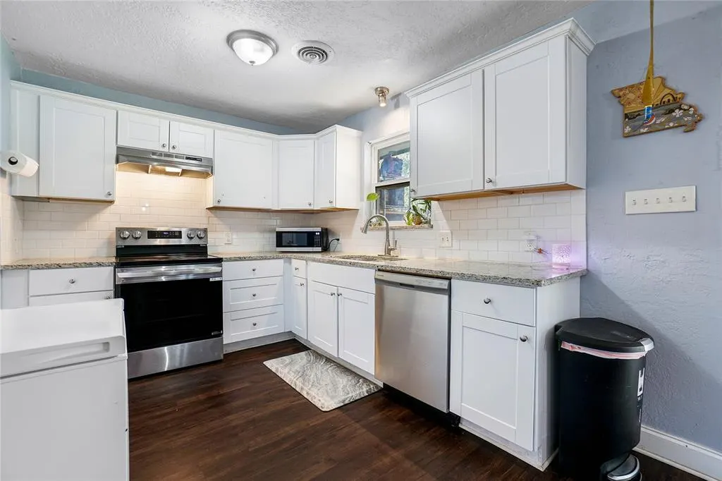 Photo 10 — 325 NW 63rd Street, Lawton, OK 73505
