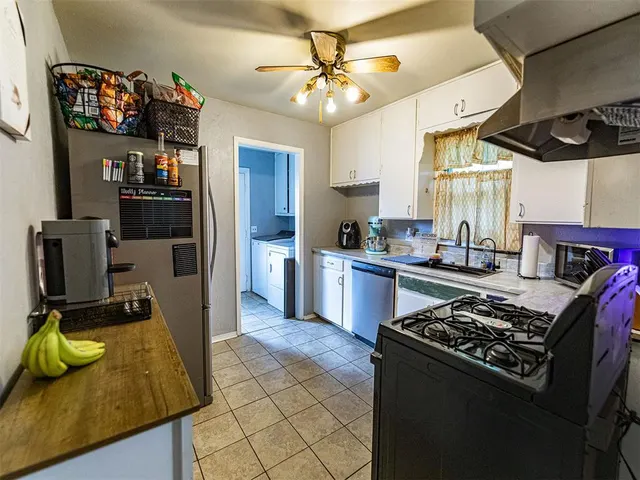 Photo 7 — 2816 NE 17th Street, Oklahoma City, OK 73111