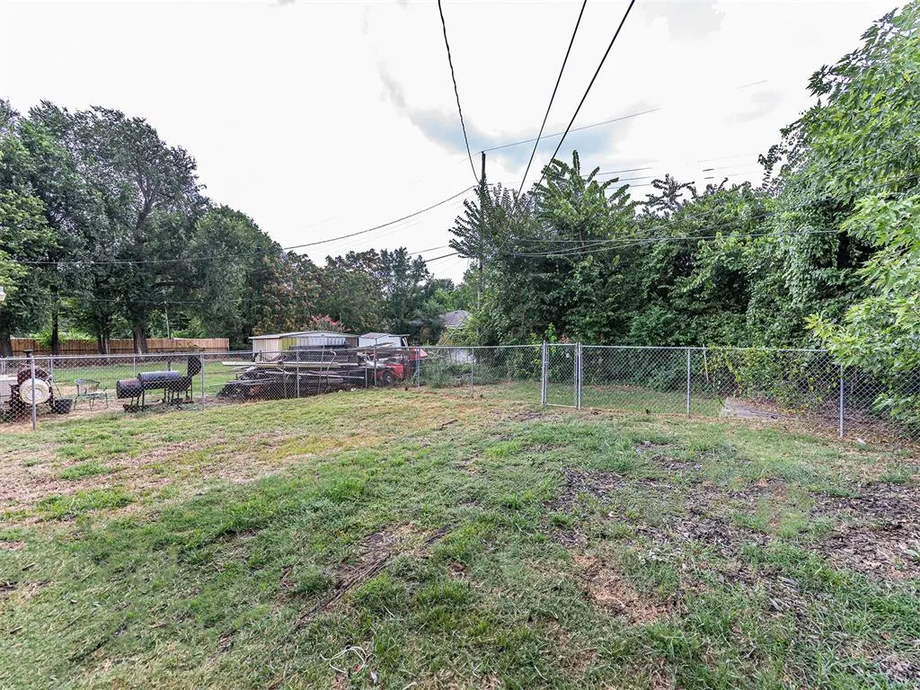 Photo 23 — 2816 NE 17th Street, Oklahoma City, OK 73111