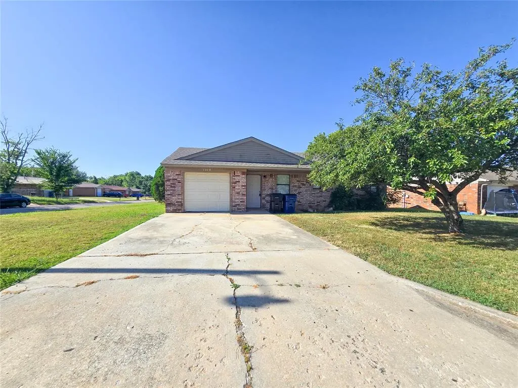 Photo 2 — 1218 Pond Creek Drive, Tecumseh, OK 74873