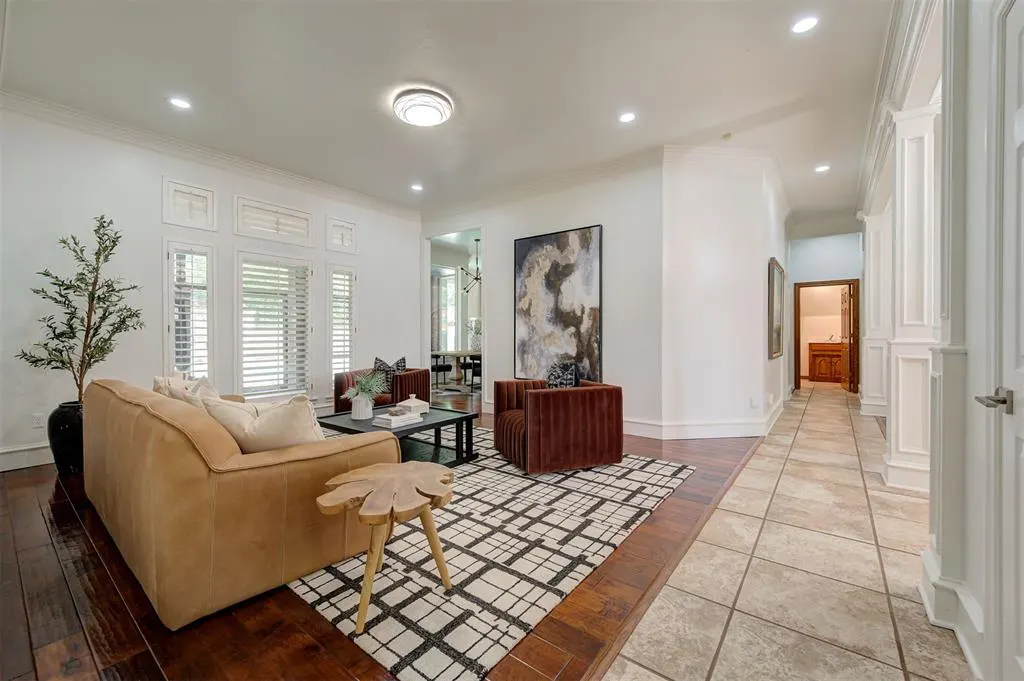 Photo 2 — 12217 Lorien Way, Oklahoma City, OK 73170