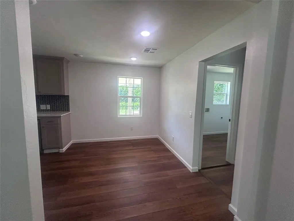 Photo 13 — 1002 N Carr Avenue, Wynnewood, OK 73098