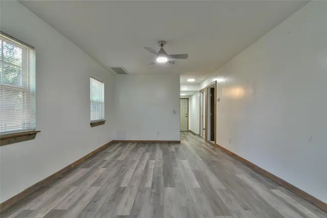 Photo 4 — 610 S 19th Street, Chickasha, OK 73018