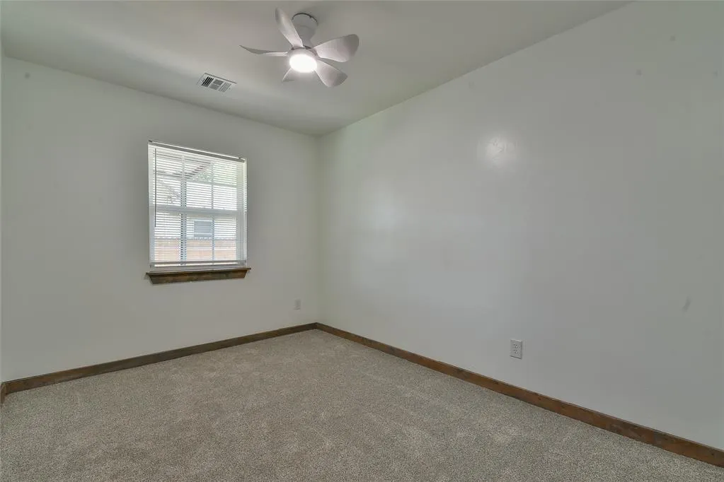 Photo 16 — 610 S 19th Street, Chickasha, OK 73018