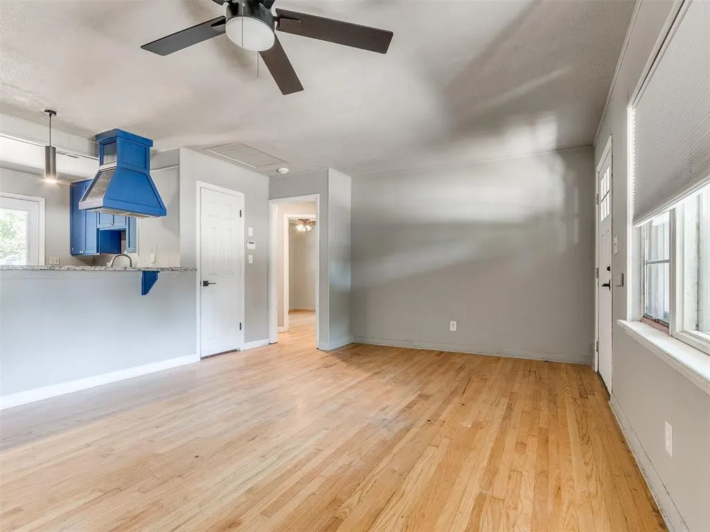 Photo 7 — 1527 Camden Way, Norman, OK 73069