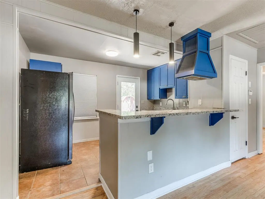 Photo 8 — 1527 Camden Way, Norman, OK 73069