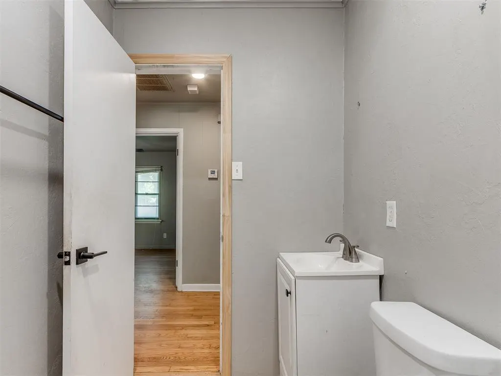 Photo 19 — 1527 Camden Way, Norman, OK 73069