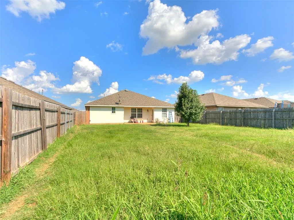 Photo 25 — 5707 Sanabel Court, Oklahoma City, OK 73179