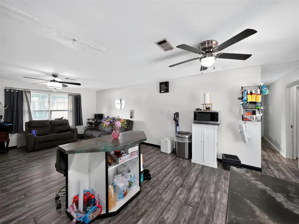 Photo 10 — 800 SW 4th Street, Wagoner, OK 74467