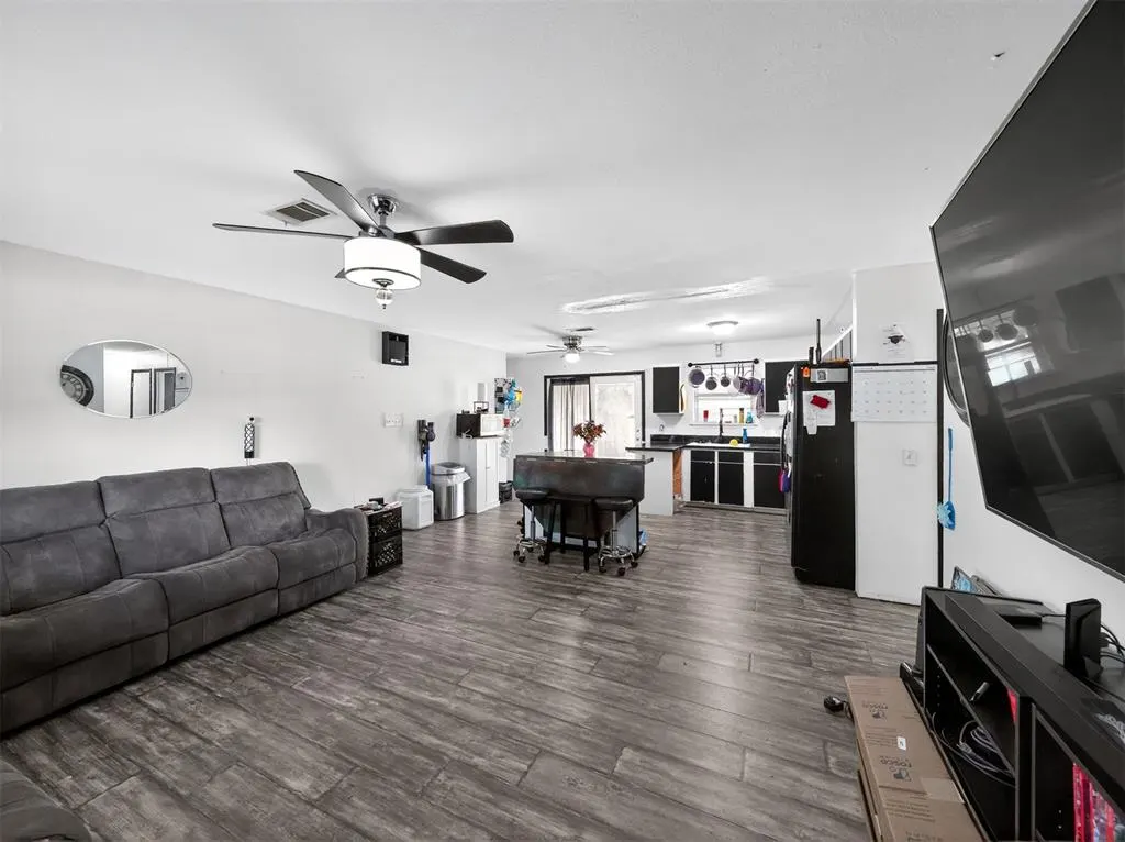 Photo 11 — 800 SW 4th Street, Wagoner, OK 74467