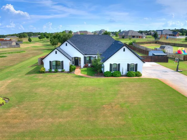 Photo 2 — 14300 SE 75th Street, Oklahoma City, OK 73150